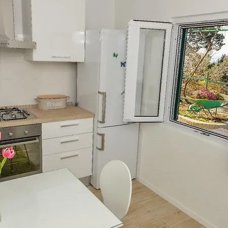 Jelena Apartamento Makarska