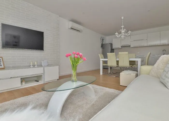 Jelena Apartment